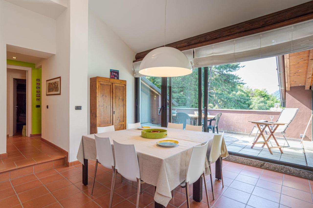 Apt With Terrace And Shared Pool! Lake View! Apartment Nesso Ngoại thất bức ảnh